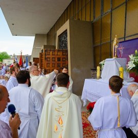 288728817_7451605591580575_93429100141959353_n