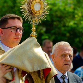 288850039_7451601858247615_3877324289584368466_n