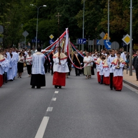 centralne_obchody_boego_ciaa_2_20120211_1164789122