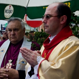 centralne_obchody_boego_ciaa_5_20120211_1405137800