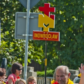 czerwono-ota_20120726_1467368596