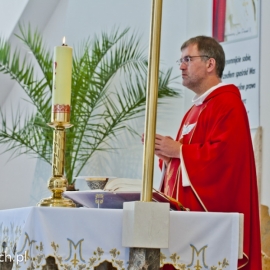 czerwono-ota_20120726_1513268847