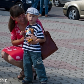 czerwono-ota_20120726_1701672255