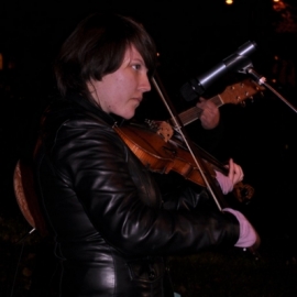 czuwanie_na_skwerze_jana_pawa_ii_6_20120209_1960022732