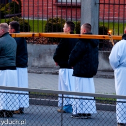 Droga krzyżowa ulicami miasta (03 2012)