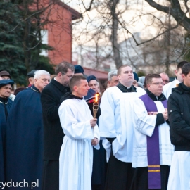 droga_krzyowa_ulicami_miasta_20120330_1432252709