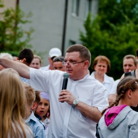 i_festyn_parafialny_52_20120211_1164291368