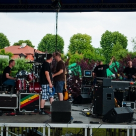 i_festyn_parafialny_73_20120211_1212204225