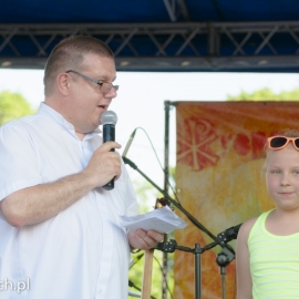 iv_festyn_parafialny_20140610_1360644123