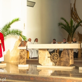 liturgia_mki_paskiej_20140419_2053331110