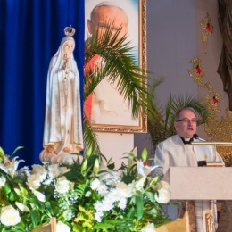 Nabożeństwo z okazji setnej rocznicy objawień w Fatimie (05 2017)