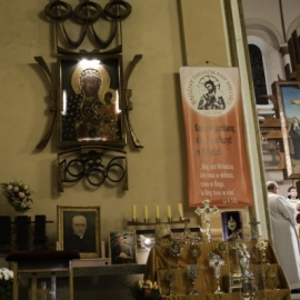 noc_witych_51_20120209_1314679734