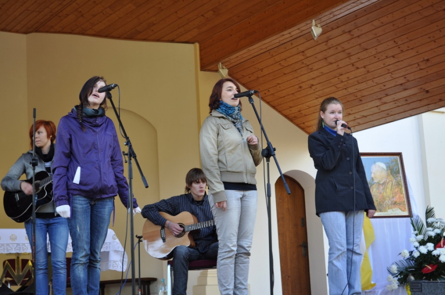pielgrzymka_do_markowic_10_2010_52_20120209_1628651058