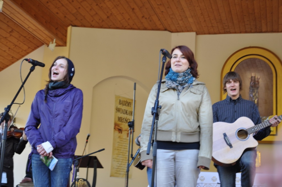 pielgrzymka_do_markowic_10_2010_58_20120209_1531944190