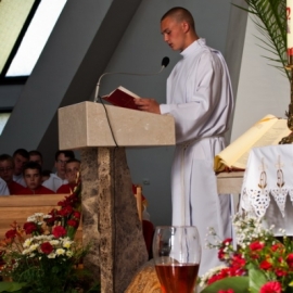 msza_poegnalna_ks_roberta_roaskiego_8_20120211_2058200573