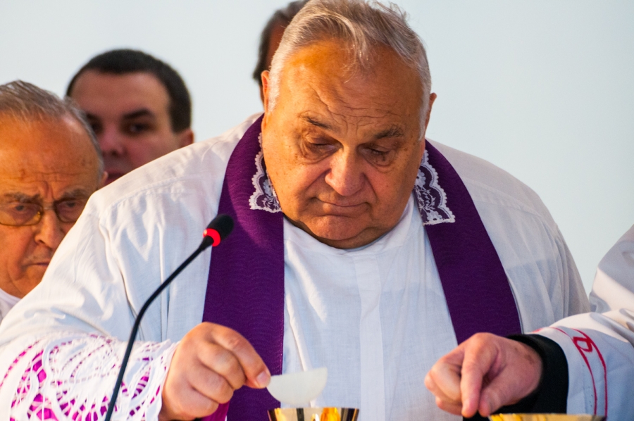 pogrzeb_ks_praata_franciszka_resiaka_20140101_1371136723