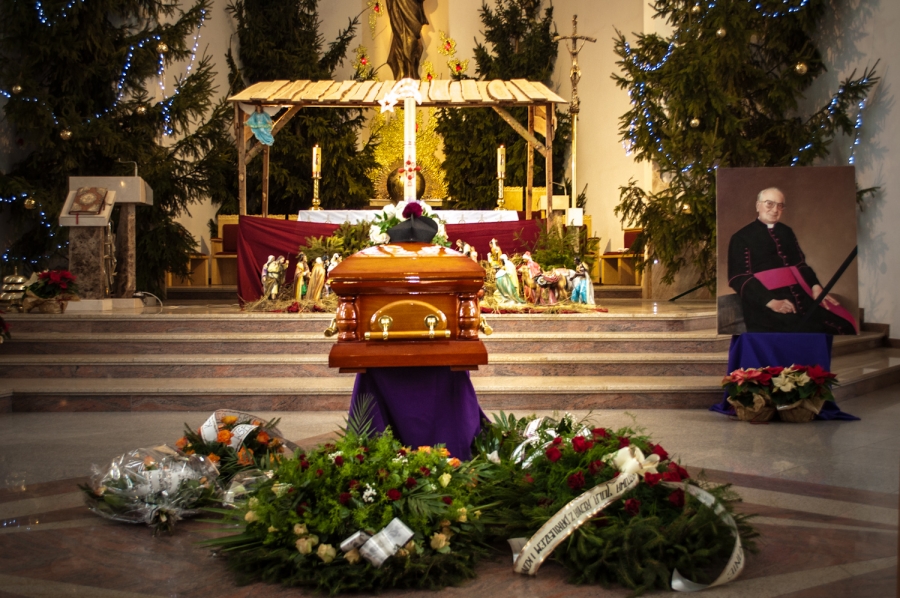 pogrzeb_ks_praata_franciszka_resiaka_20140101_1956737389
