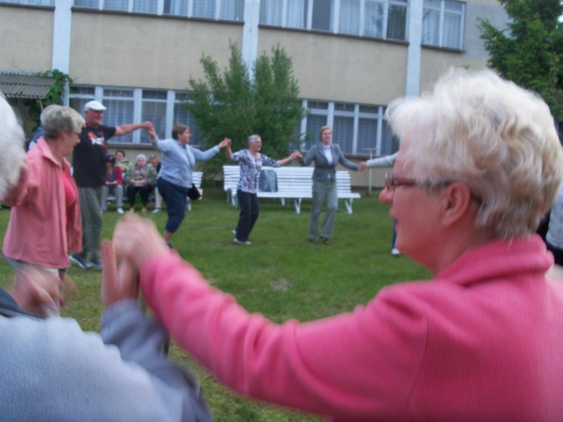 seniorzy_w_dwirzynie_20120628_1182430555