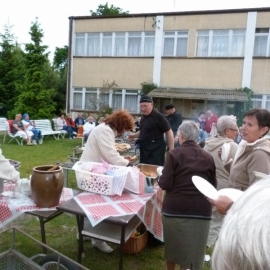 seniorzy_nad_morzem_20120627_1150441886