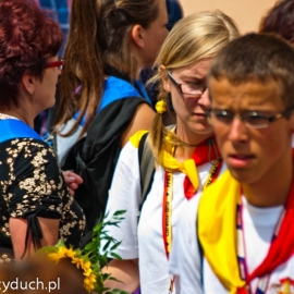 wejcie_grupy_czerwono-otej_na_jasn_18_20120215_1971900441