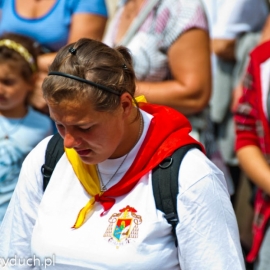 wejcie_grupy_czerwono-otej_na_jasn_26_20120215_2009886481