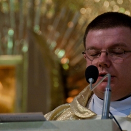 wigilia_paschalna_1_20120210_1839078559