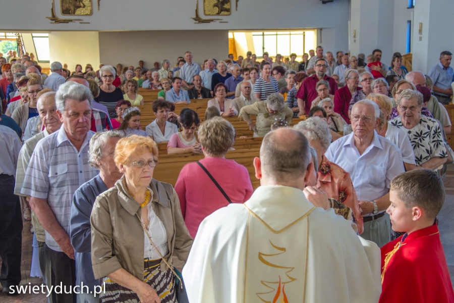 oktawa_boego_ciaa_20150612_1973224452